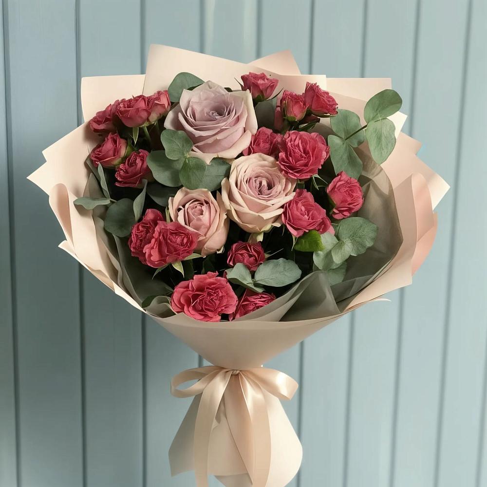 Букет цветов из: Гвоздики и Розы в Вольске