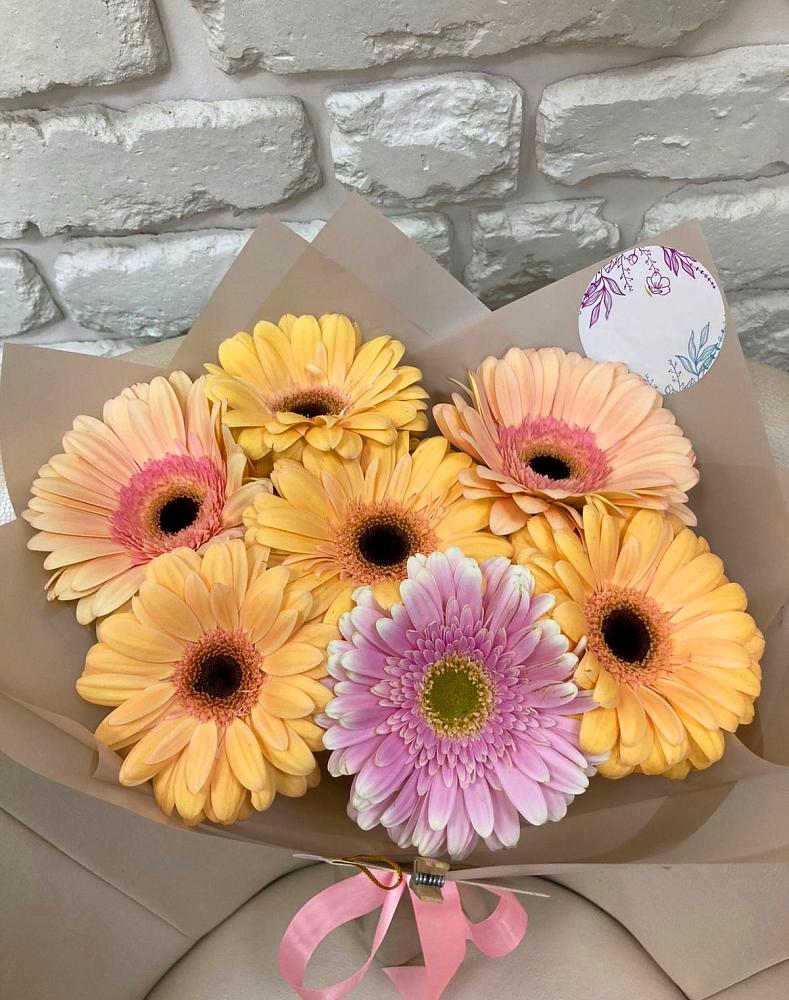 Букет цветов из: Герберы в Вольске