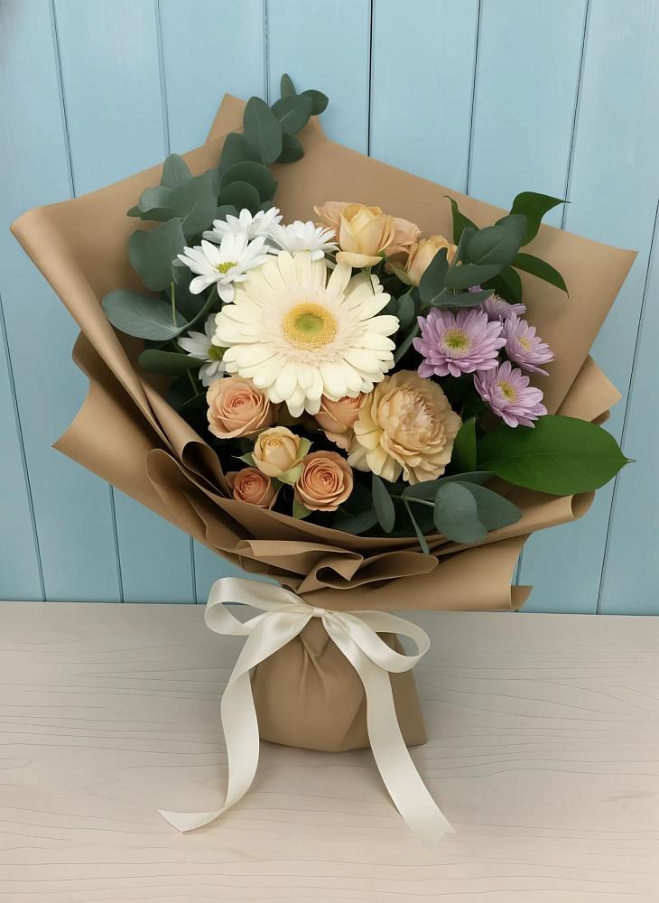 Букет цветов из: Герберы и Хризантемы в Вольске