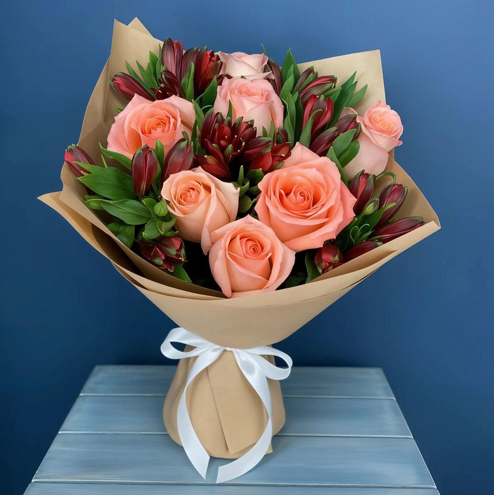 Букет цветов из: Розы и Альстромерии в Вольске