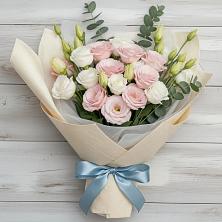 Букет цветов из:  Лизиантусы в Вольске