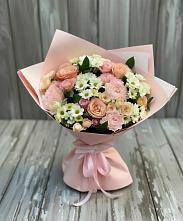 Букет цветов из:  Гвоздики, Розы и Хризантемы в Вольске