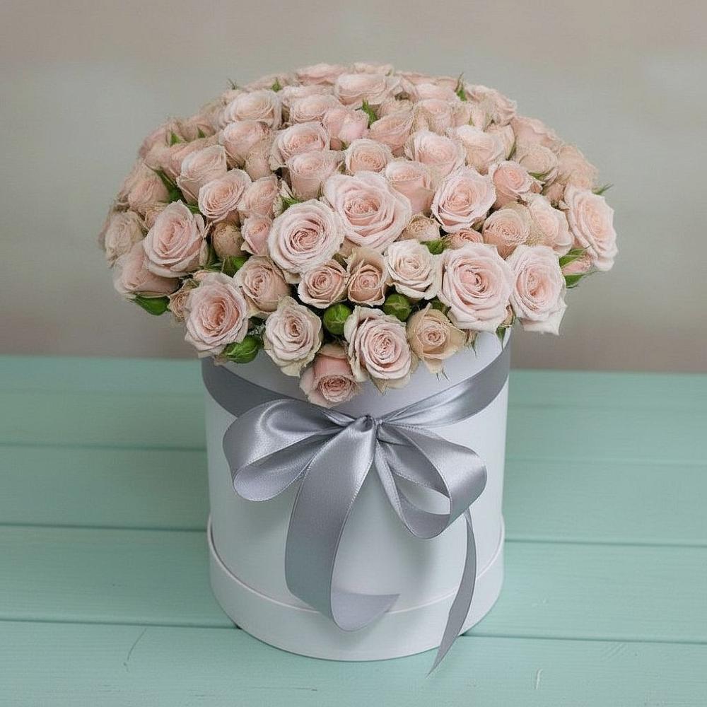 Цветочная композиция из Розы в шляпной коробке в Вольске